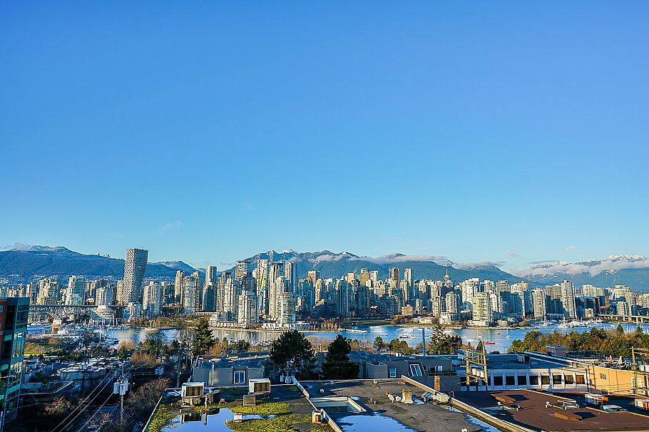 604 2550 Spruce Street Vancouver, BC - 1