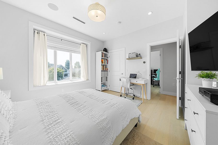 3448 Pandora Street Vancouver, BC - 13