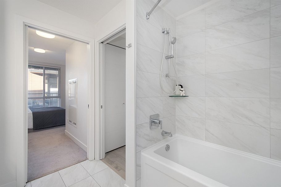 508 719 W 3rd Street North Vancouver, BC - 21