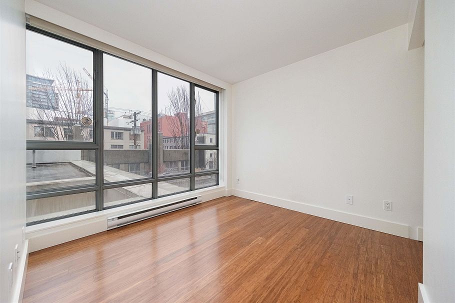 301 930 Cambie Street Vancouver, BC - 25