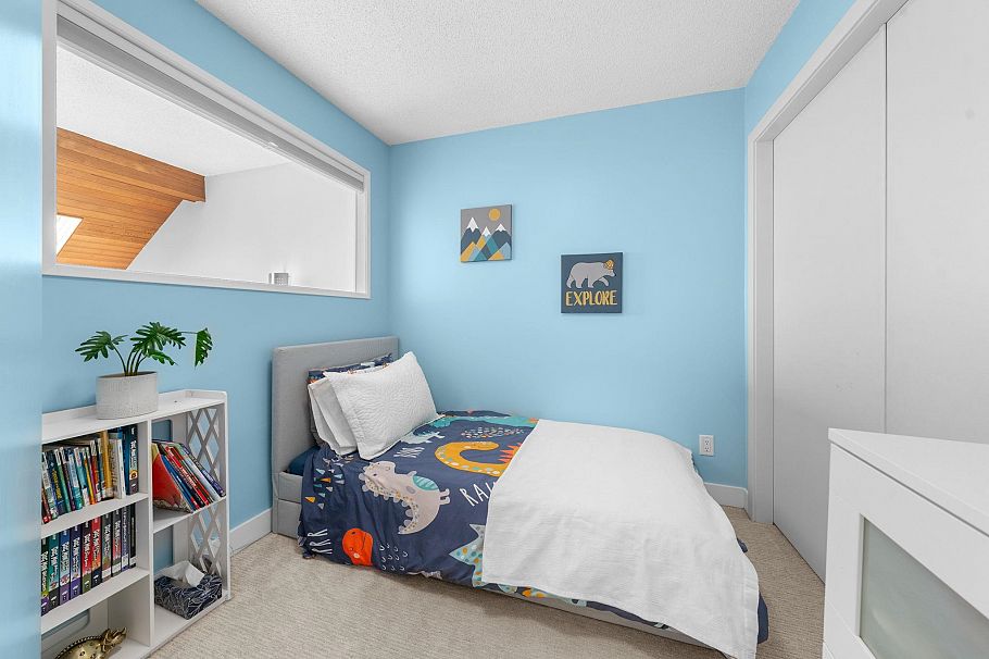 256 W 5th Street North Vancouver, BC - 28