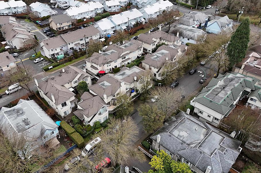 16 838 Tobruck Avenue North Vancouver, BC - 30