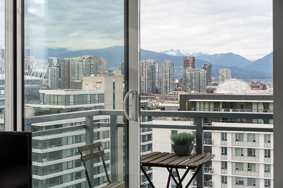 1702 1775 Quebec Street Vancouver, BC - 18