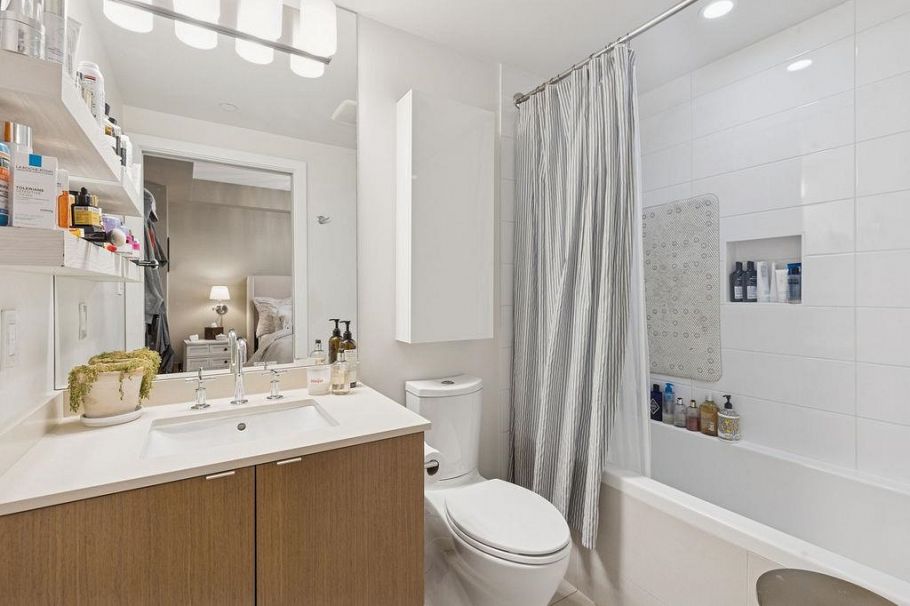 502 111 E 1st Avenue Vancouver, BC - 18