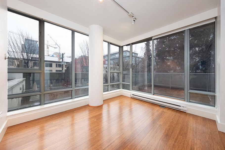 301 930 Cambie Street Vancouver, BC - 10