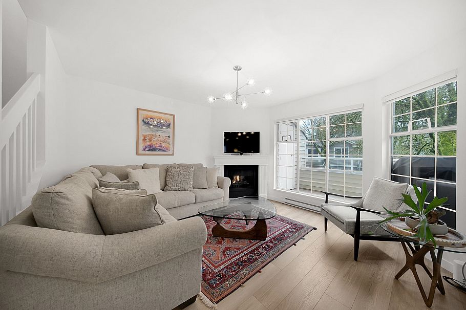 16 838 Tobruck Avenue North Vancouver, BC - 5