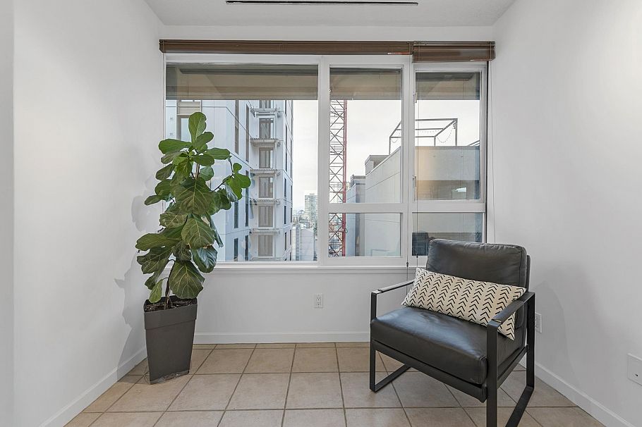 907 1177 Hornby Street Vancouver, BC - 18