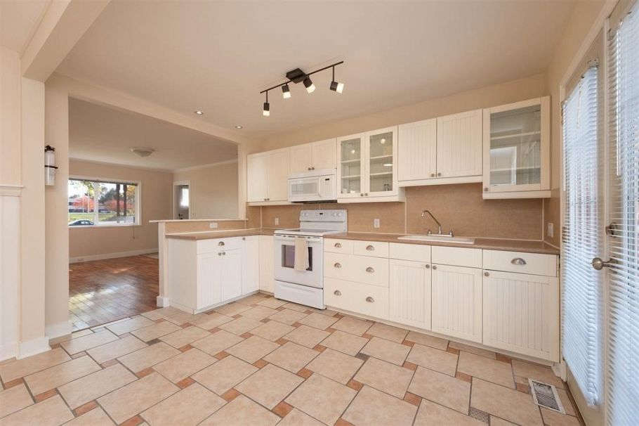 3211 Catalina Crescent Richmond, BC - 10