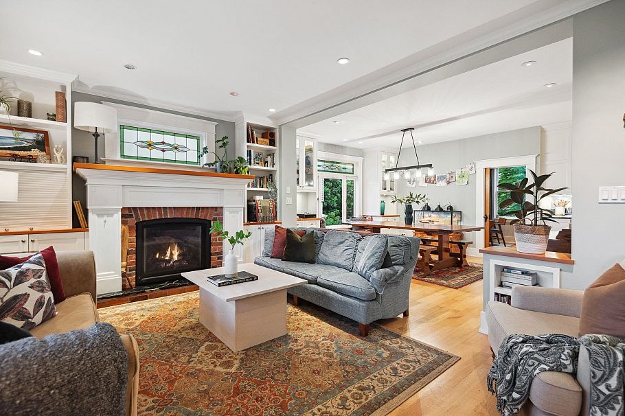 346 E 5th Street North Vancouver, BC - 33