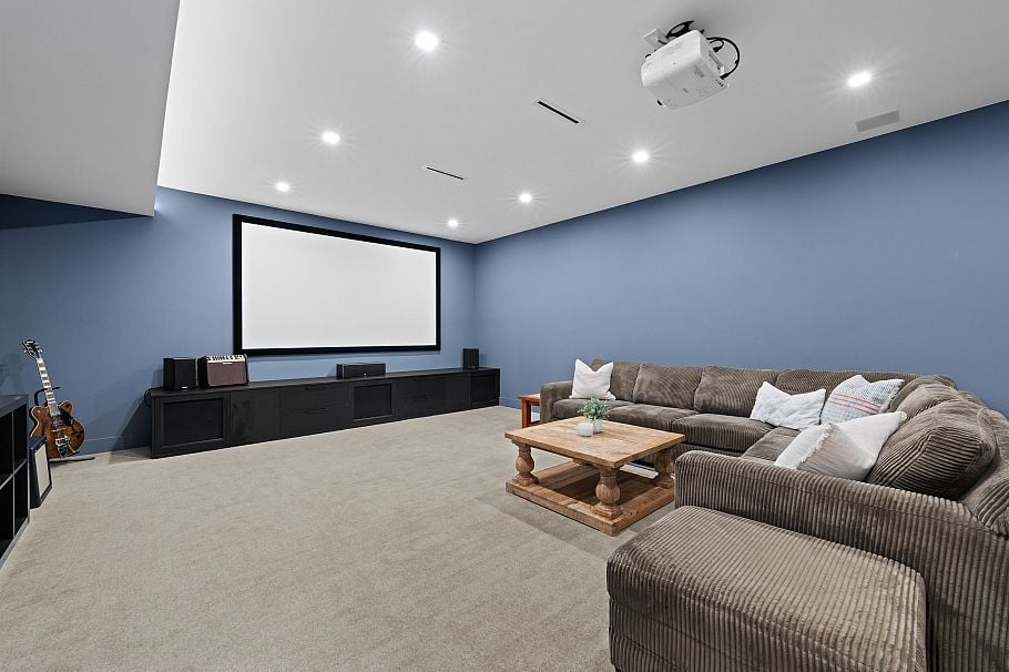 4528 Skyline Drive North Vancouver, BC - 27