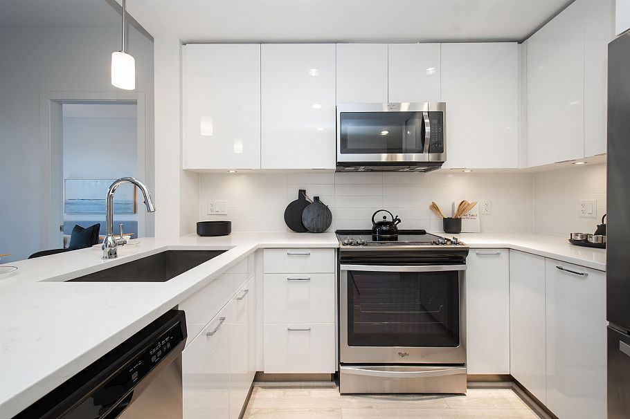 508 719 W 3rd Street North Vancouver, BC - 6