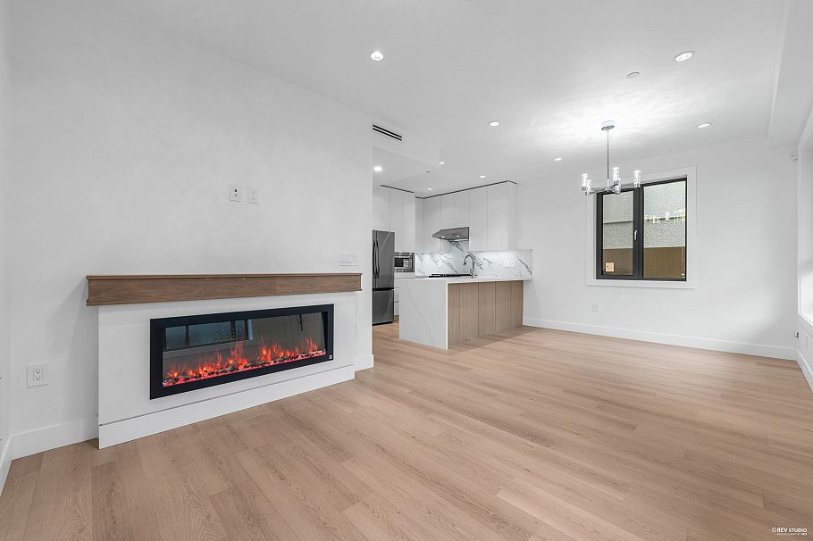 2 262 E 65th Avenue Vancouver, BC - 10