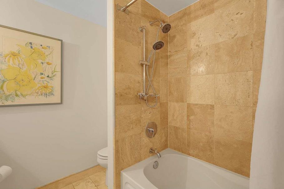 314 1777 W 13th Avenue Vancouver, BC - 5