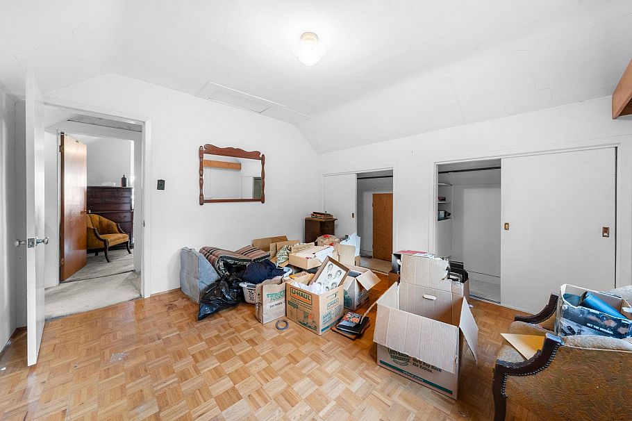 3041 St. Marys Avenue North Vancouver, BC - 21