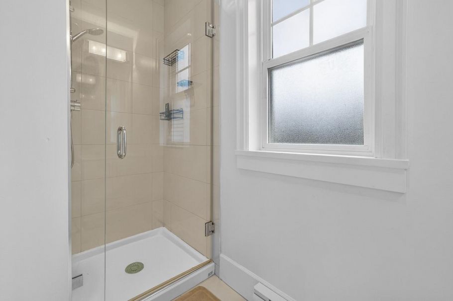 5685 Killarney Street Vancouver, BC - 20