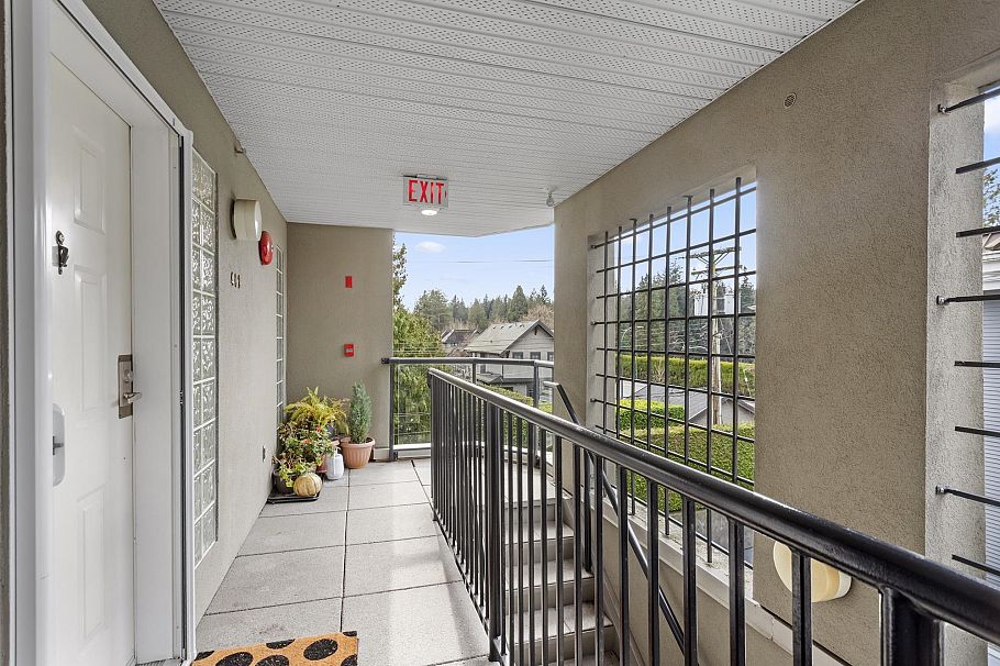 402 4688 W 10th Avenue Vancouver, BC - 31