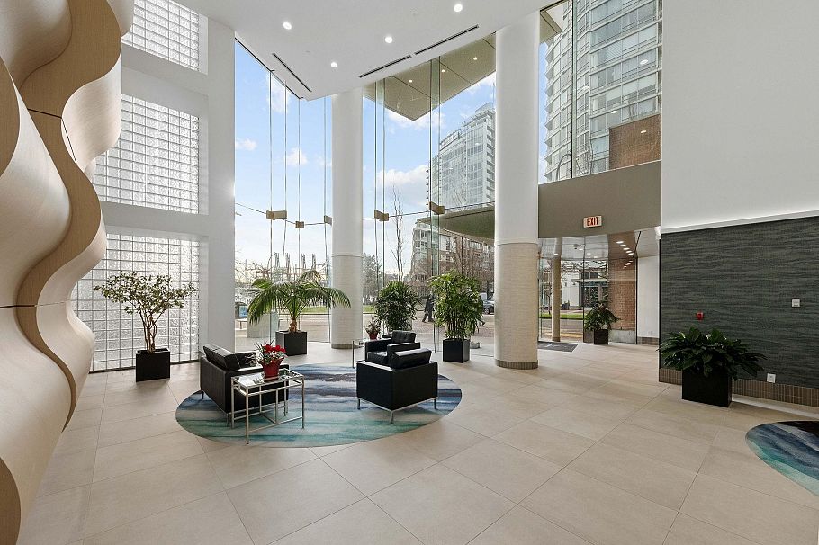 2106 1199 Marinaside Crescent Vancouver, BC - 30