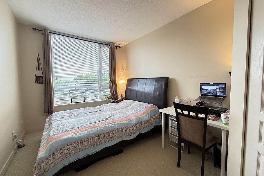 405 4028 Knight Street Vancouver, BC - 12