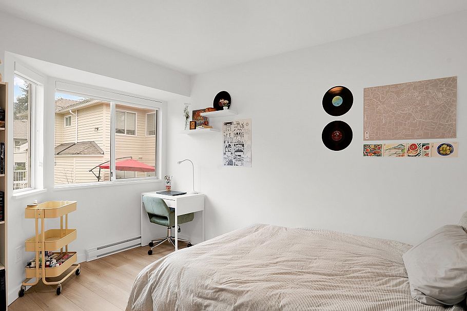 16 838 Tobruck Avenue North Vancouver, BC - 23