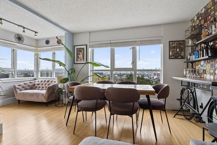 803 1833 Frances Street Vancouver, BC - 1