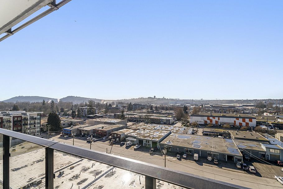 1004 1401 Hunter Street North Vancouver, BC - 8