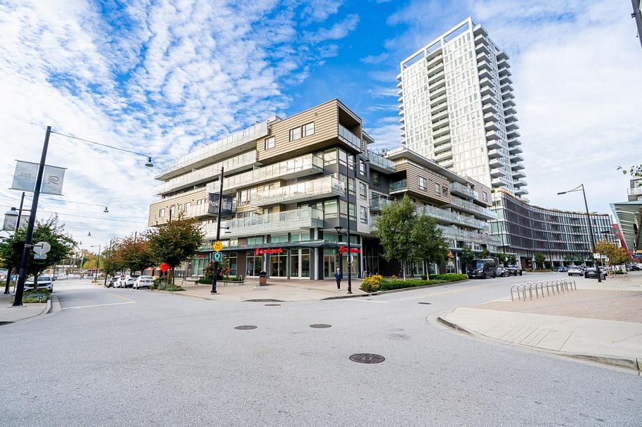 515 3488 Sawmill Crescent Vancouver, BC - 1