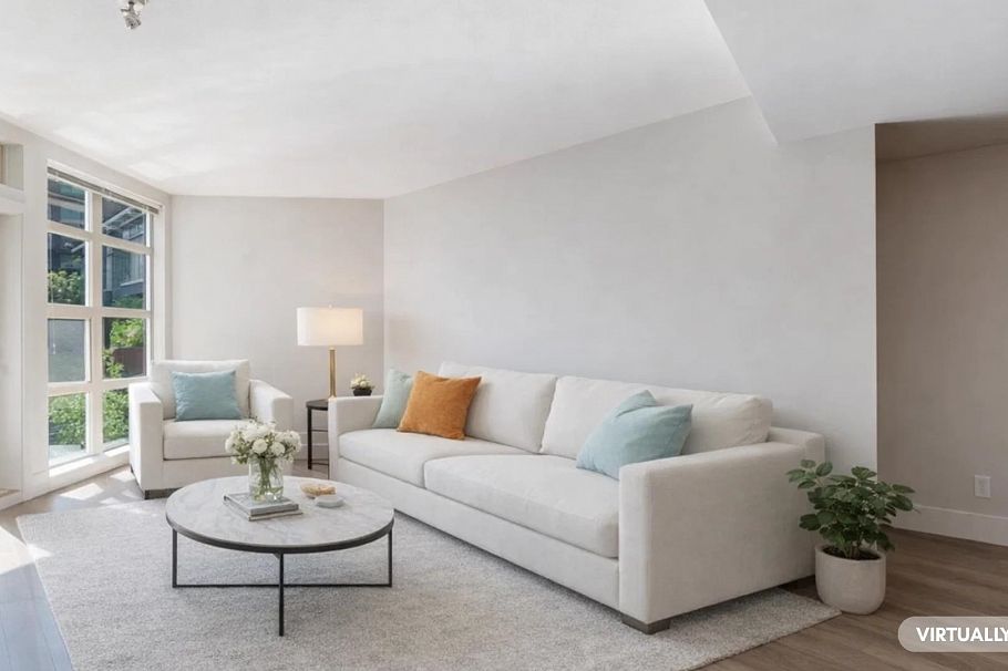 111 3606 Aldercrest Drive North Vancouver, BC - 30