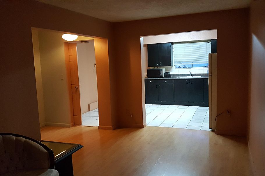 4542 Joyce Street Vancouver, BC - 20