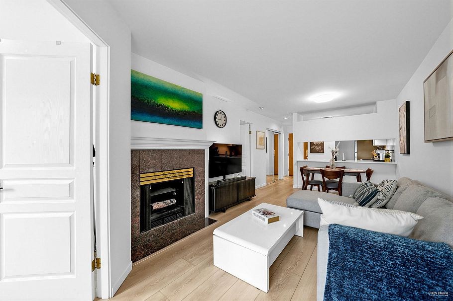 107 189 E 16th Avenue Vancouver, BC - 22