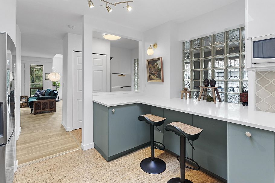 402 4688 W 10th Avenue Vancouver, BC - 16