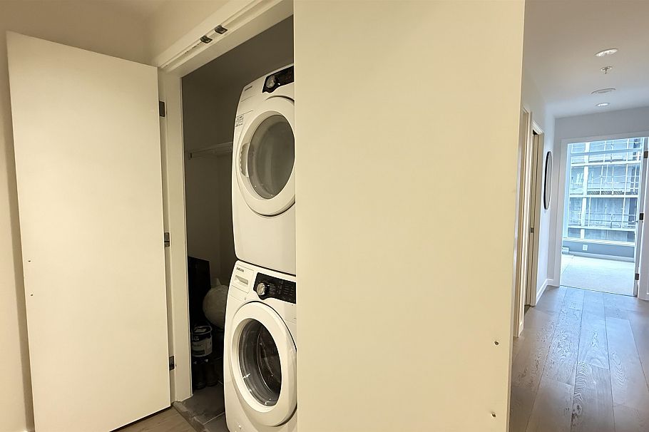 604 2550 Spruce Street Vancouver, BC - 23