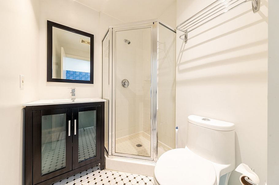 404 1238 Burrard Street Vancouver, BC - 24