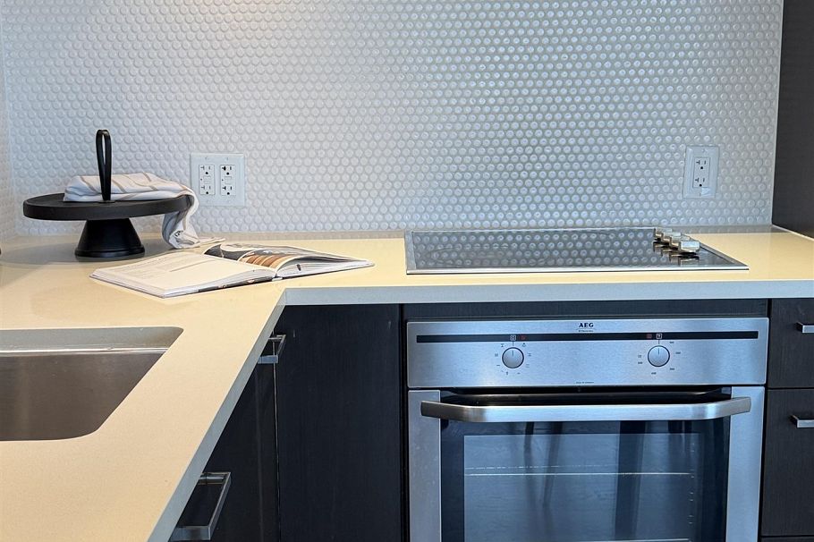 604 2550 Spruce Street Vancouver, BC - 13