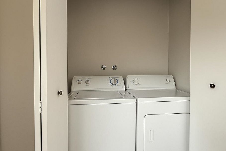 3003 NW Sunnyhurst Road North Vancouver, BC - 22