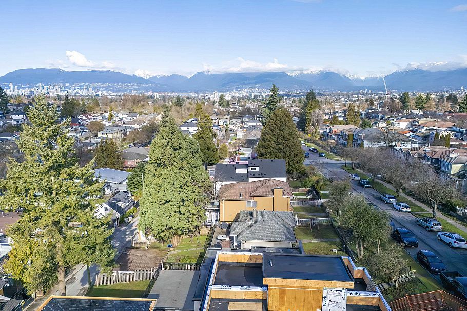 5593 Fleming Street Vancouver, BC - 7