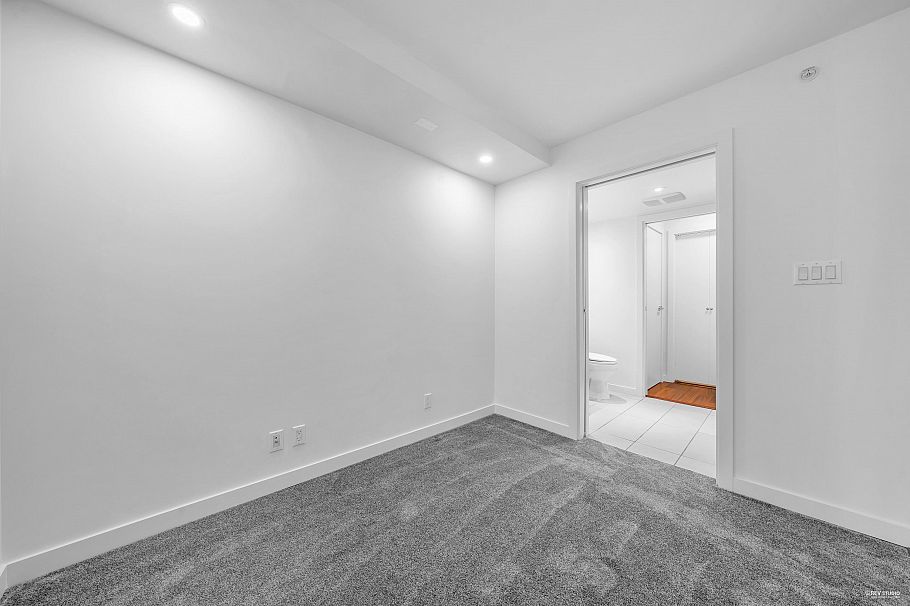 409 328 E 11th Avenue Vancouver, BC - 22