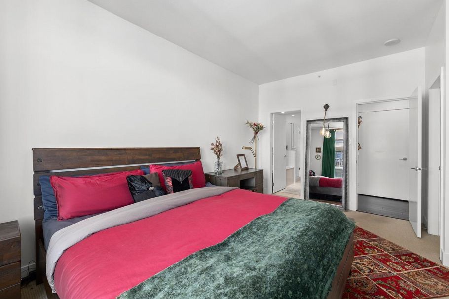 1804 1320 Chesterfield Avenue North Vancouver, BC - 17