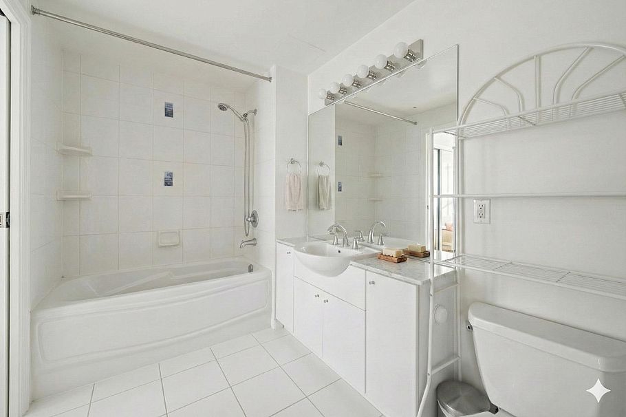 2102 188 E Esplanade Street North Vancouver, BC - 13