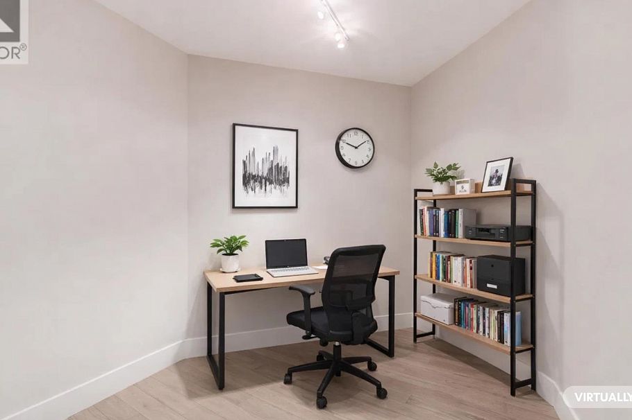 111 3606 Aldercrest Drive North Vancouver, BC - 37