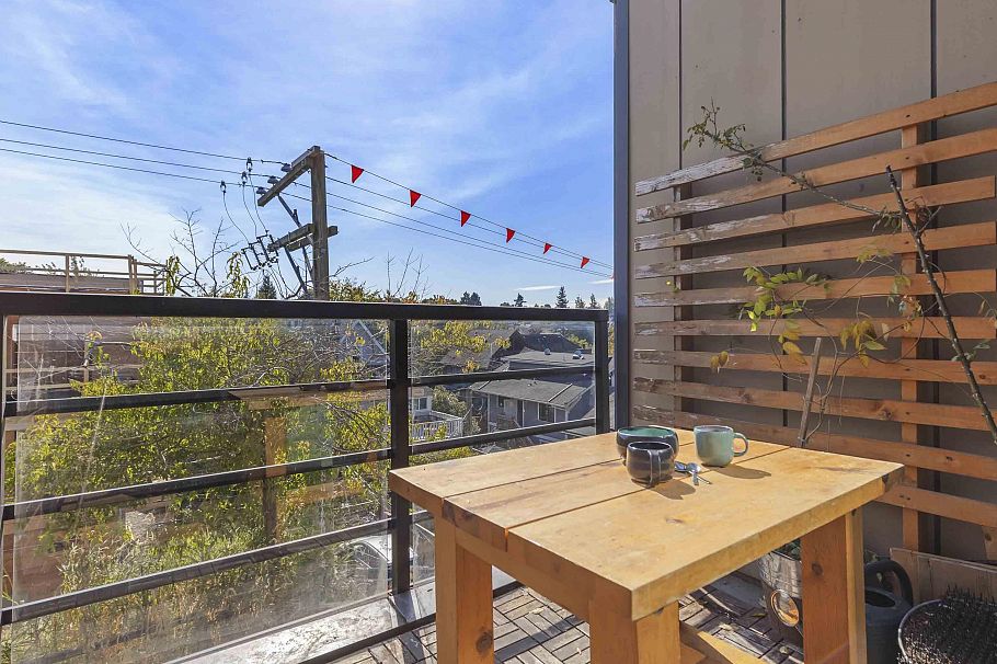 PH20 2150 E Hastings Street Vancouver, BC - 25