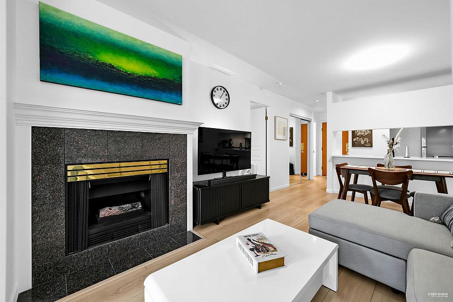 107 189 E 16th Avenue Vancouver, BC - 24