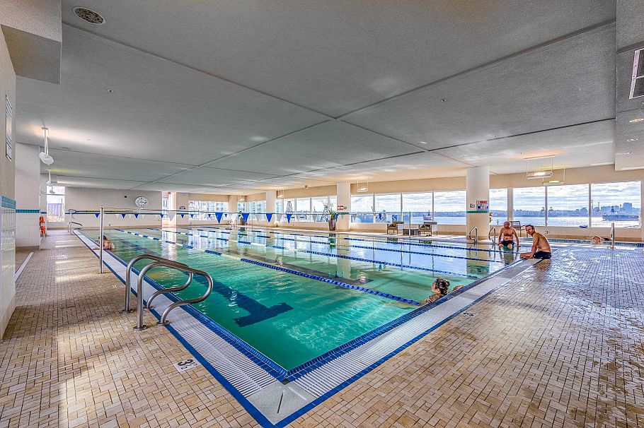 602 133 E Esplanade North Vancouver, BC - 31