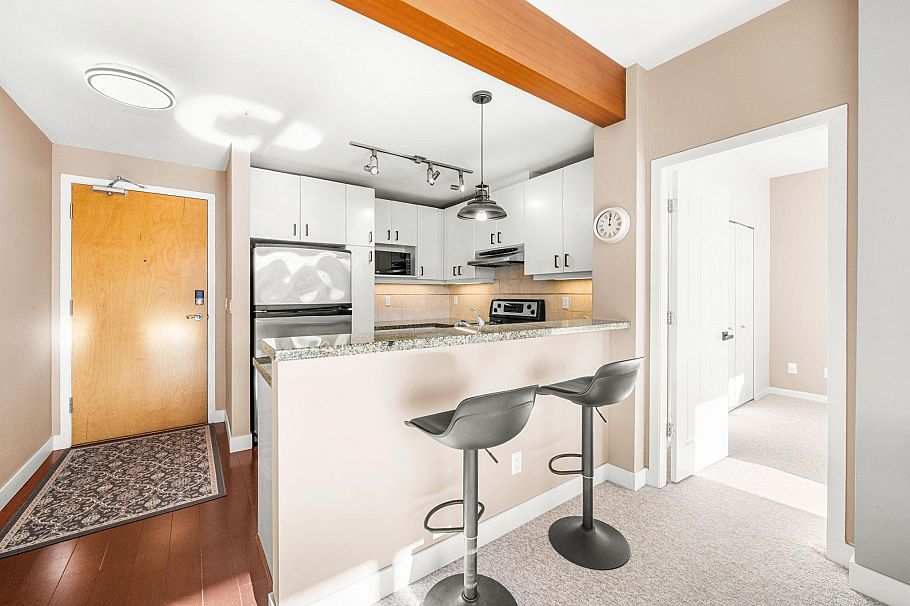 409 580 Raven Woods Drive North Vancouver, BC - 12