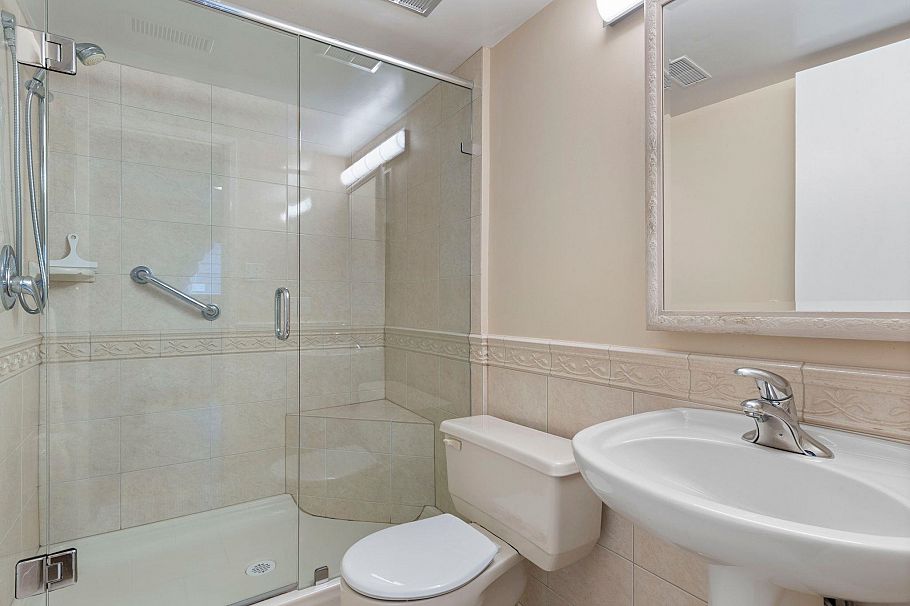 5427 Cliffridge Avenue North Vancouver, BC - 20