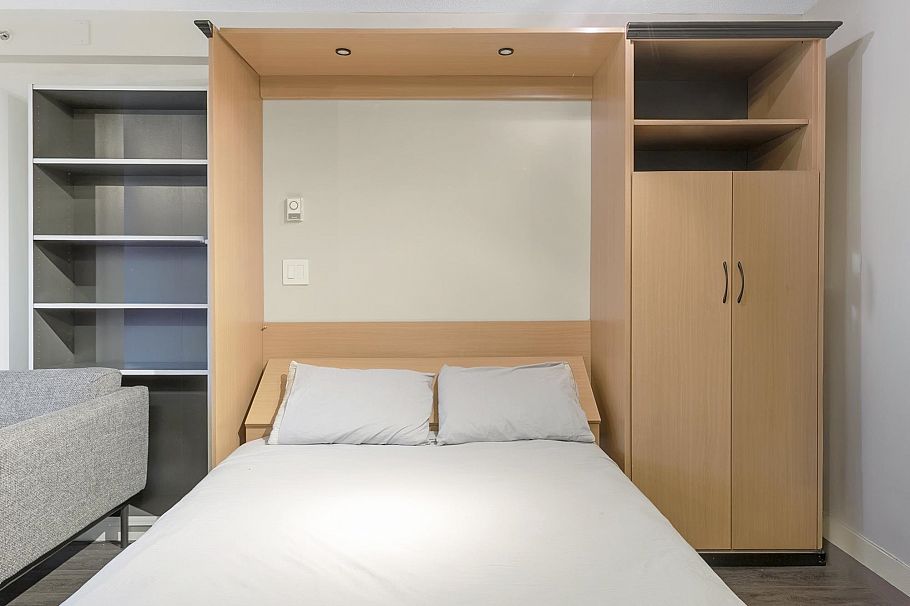 2010 939 Homer Street Vancouver, BC - 21