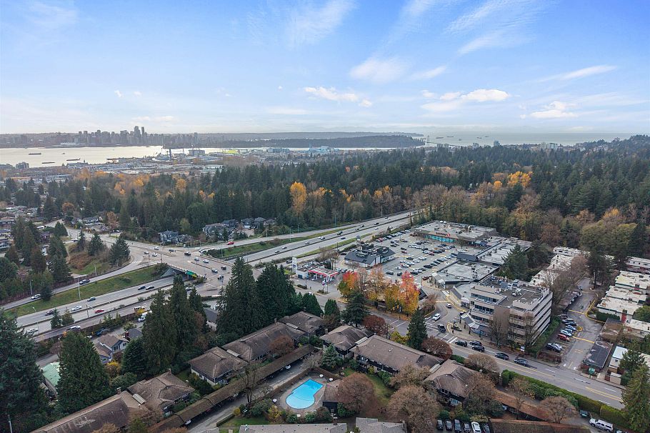 609 555 W 28th Street North Vancouver, BC - 16