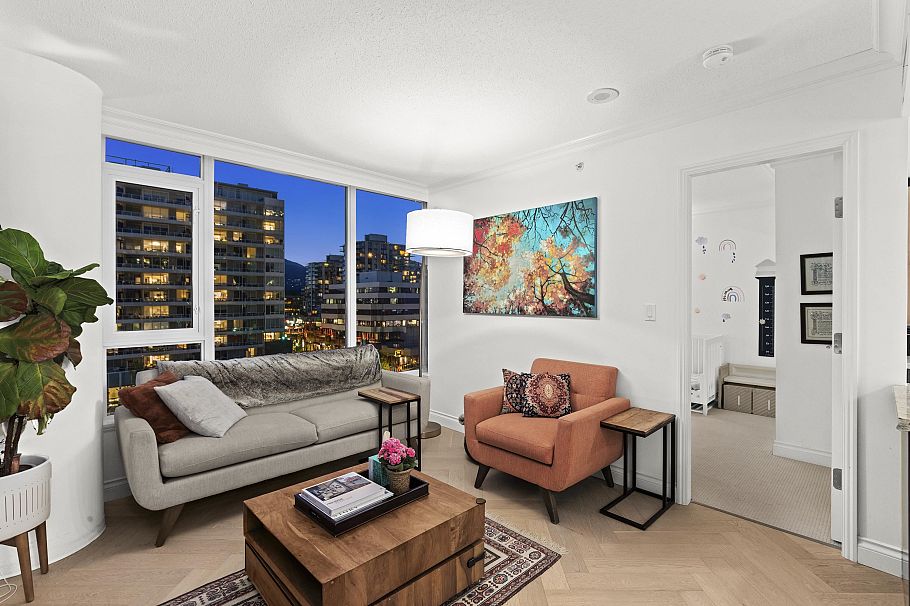 602 133 E Esplanade North Vancouver, BC - 11