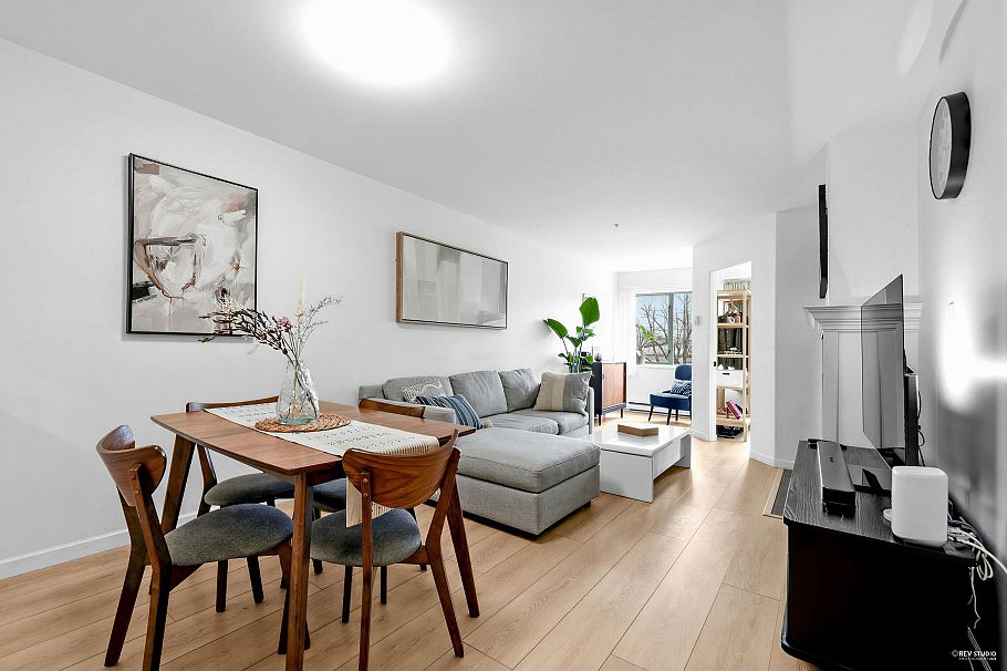 107 189 E 16th Avenue Vancouver, BC - 16