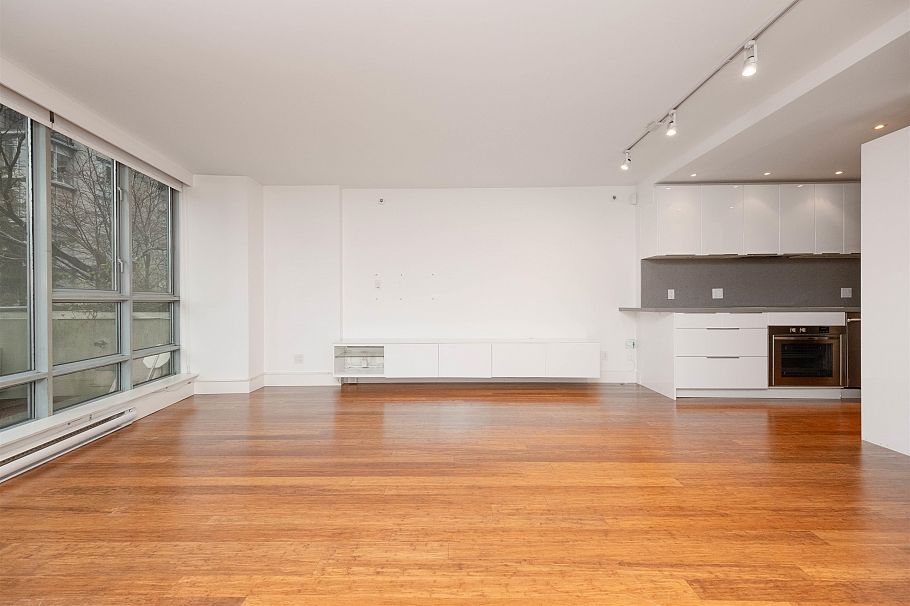 301 930 Cambie Street Vancouver, BC - 4