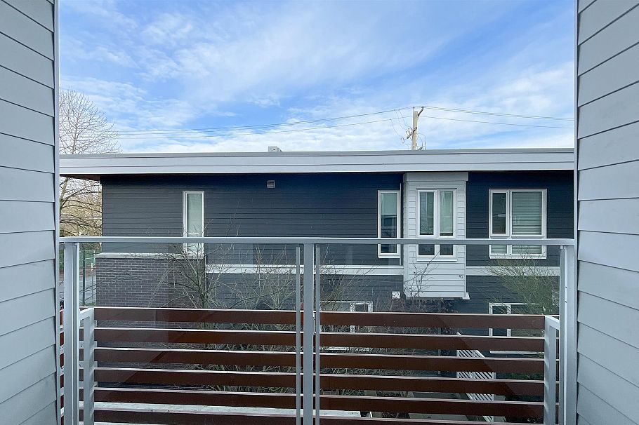 209 4080 Yukon Street Vancouver, BC - 20